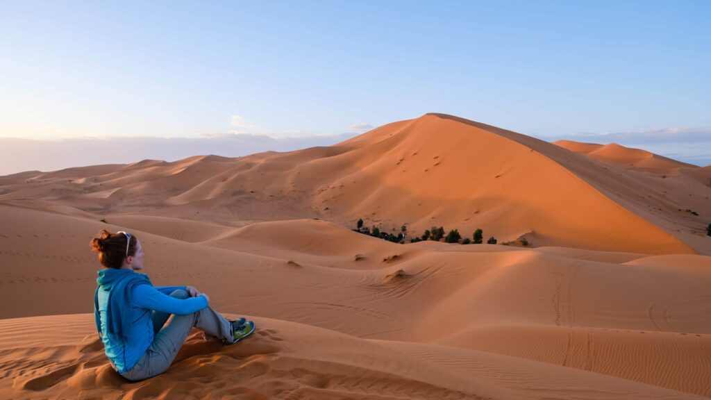Solo in the Sahara: 5 Days Across Dunes and Silence